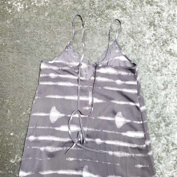 Aerie Gray Tie Dye Lace Hem Slip Size: S - Picture 7 of 7